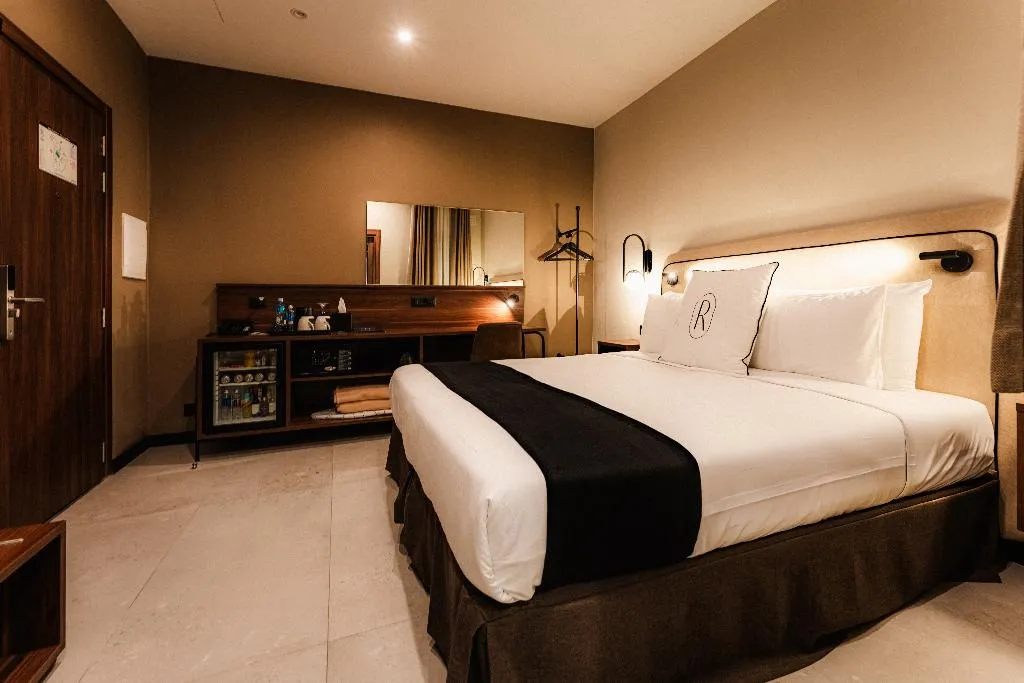 Double or Twin STANDARD Room, Royale Sainte Helene Boutique Hotel, Malta
