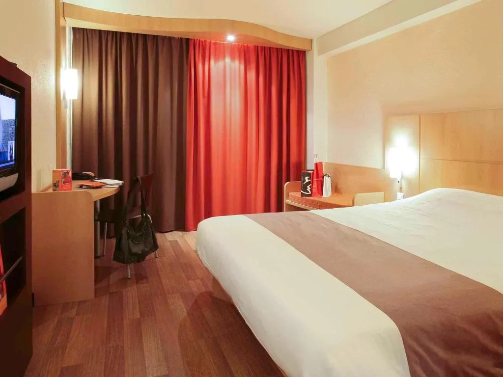 Room, ibis Braga Centro, Porto