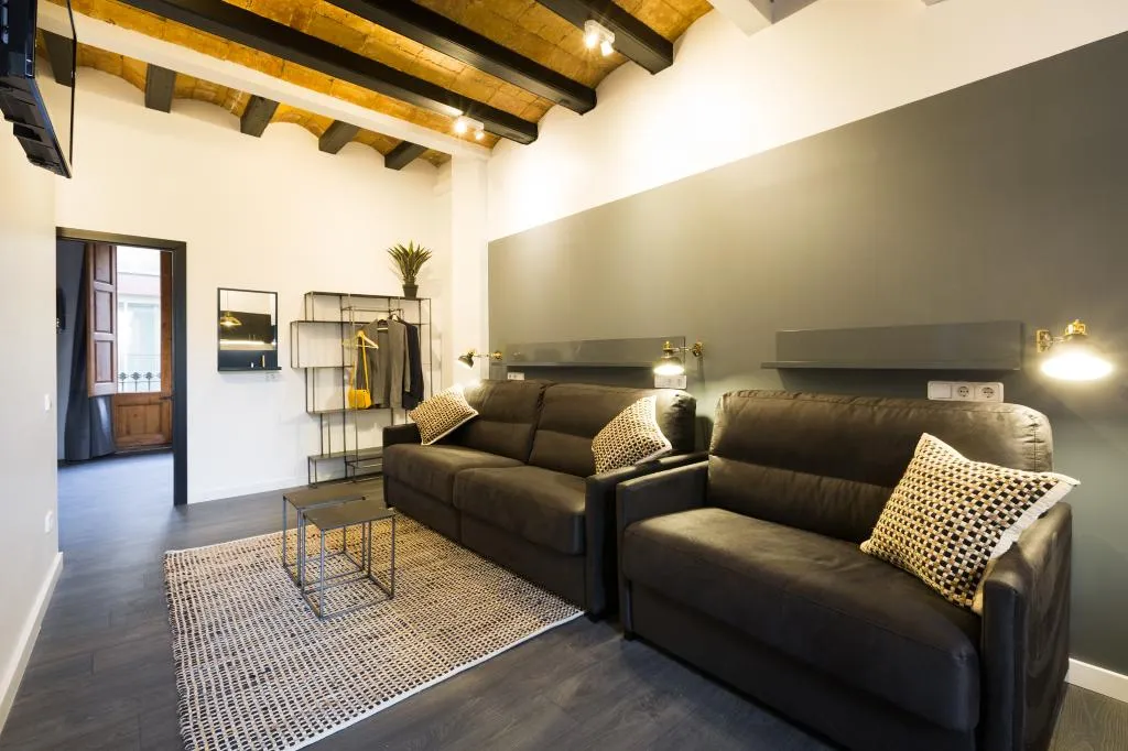 APARTMENT CAPACITY 5 ONE BEDROOM Room, La Mare by The Streets, Barcelona
