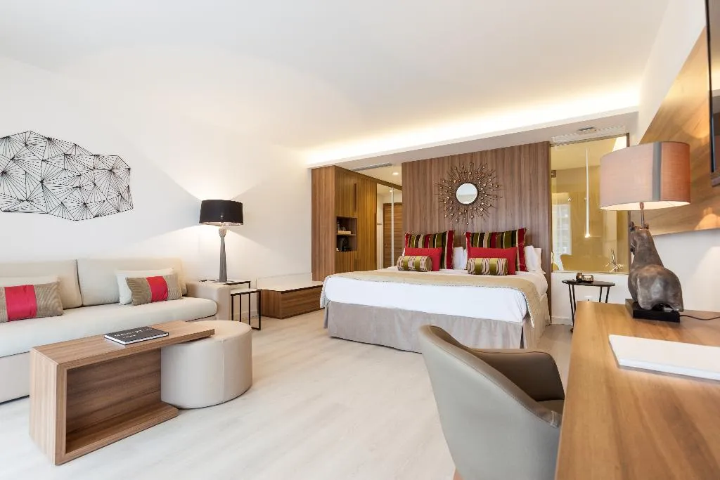 JUNIOR SUITE SUPERIOR Room, Zafiro Palace Alcudia, Majorca
