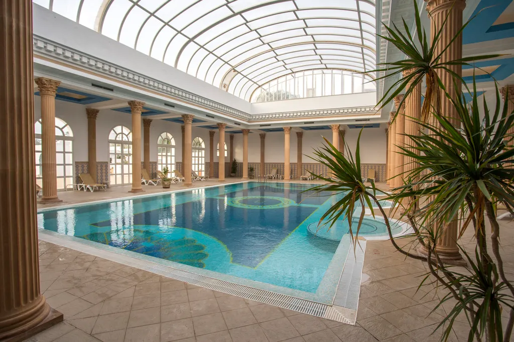 Pool, Golden Carthage Hotel Tunis, Tunisia