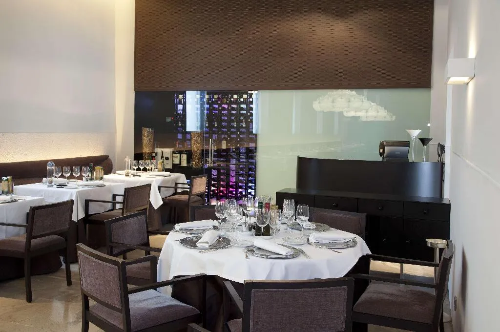 Restaurant, Parador de Alcala de Henares, Madrid
