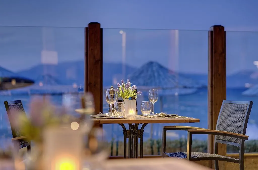 Terrace, Radisson Blu Resort & SPA Cesme, Izmir
