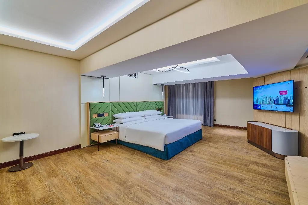 SUITE PENTHOUSE WITH VIEWS Room, Ramada Hotel & Suites by Wyndham JBR, Dubai