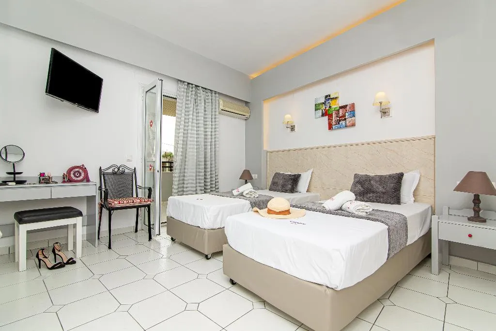 STUDIO CAPACITY 2 Room, Icandy Sol, Crete