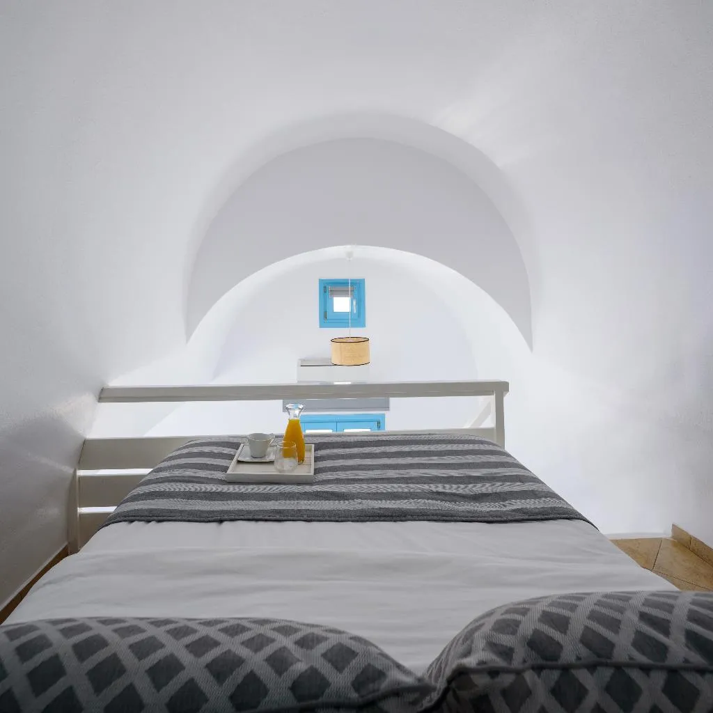 Double or Twin COMFORT Room, Kalestesia Suites, Santorini