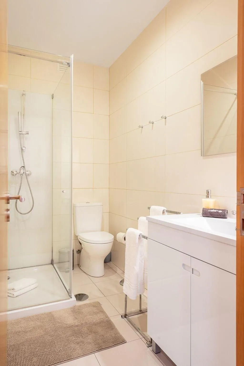 Room, Oporto Stories Apartments - Santa Catarina, 219, Porto