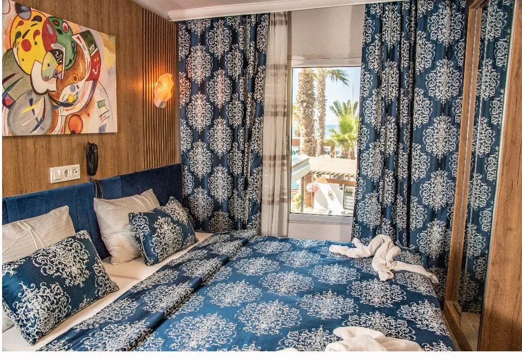 QUADRUPLE STANDARD Room, Blue Bay Beach Hotel, Bodrum