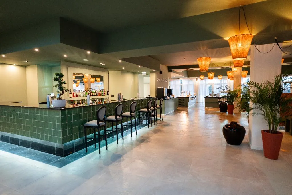 Bar, Enotel Santo da Serra, Madeira