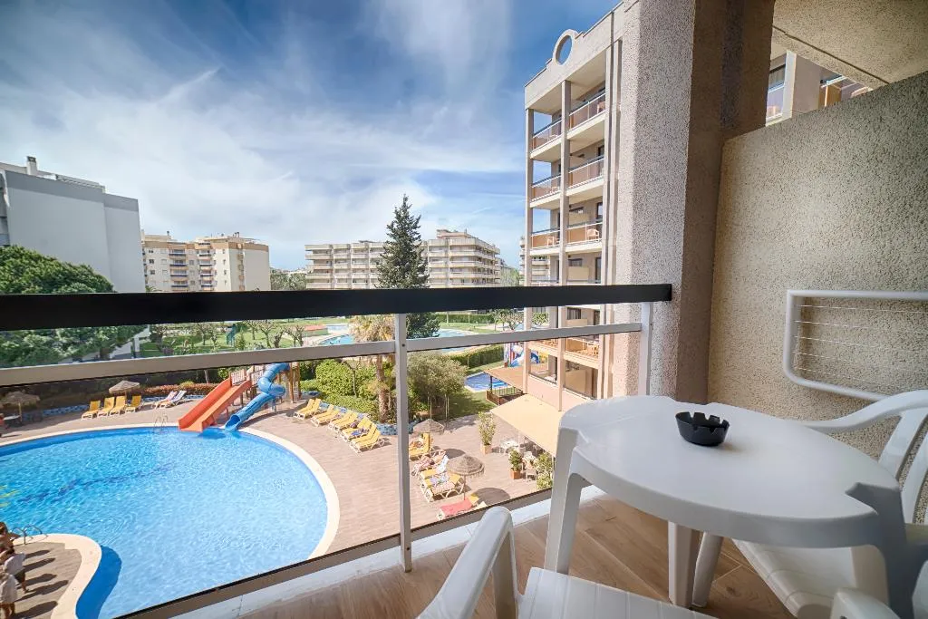 Double or Twin CAPACITY 3 Room, Ohtels Belvedere, Costa Dorada