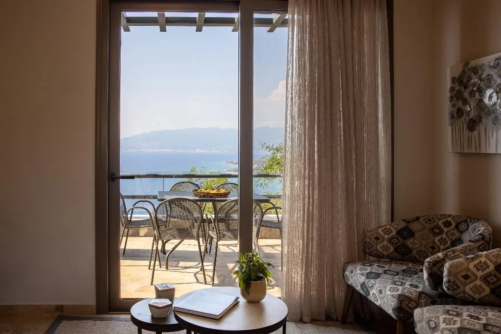 VILLA SEA VIEW Room, Searocks Exclusive Village, Kalamata
