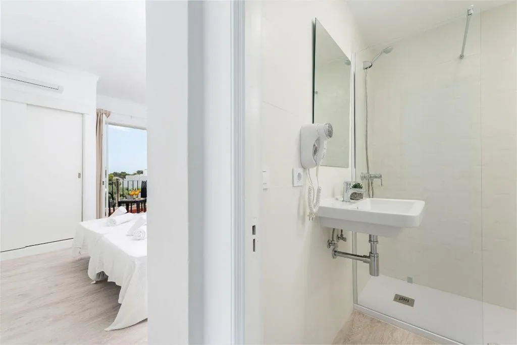 Room, Talamanca, Majorca