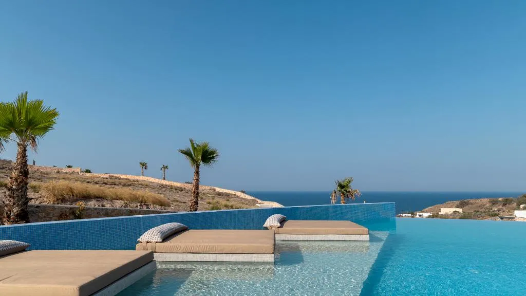 Pool, Desiterra Resort, Santorini