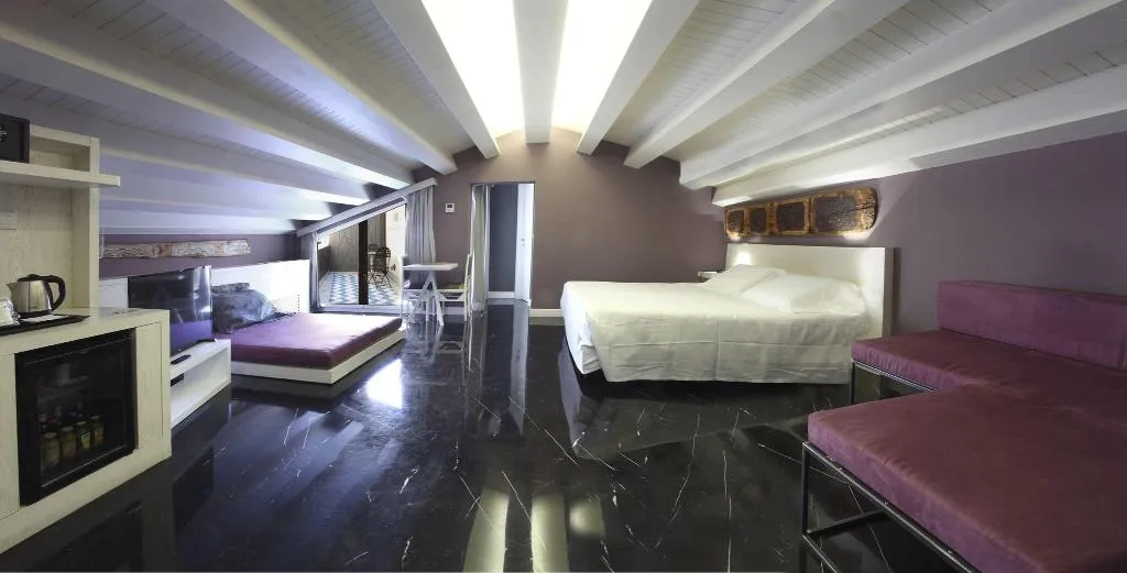 SUITE KING SIZE BED Room, Quintocanto Hotel and Spa, Palermo