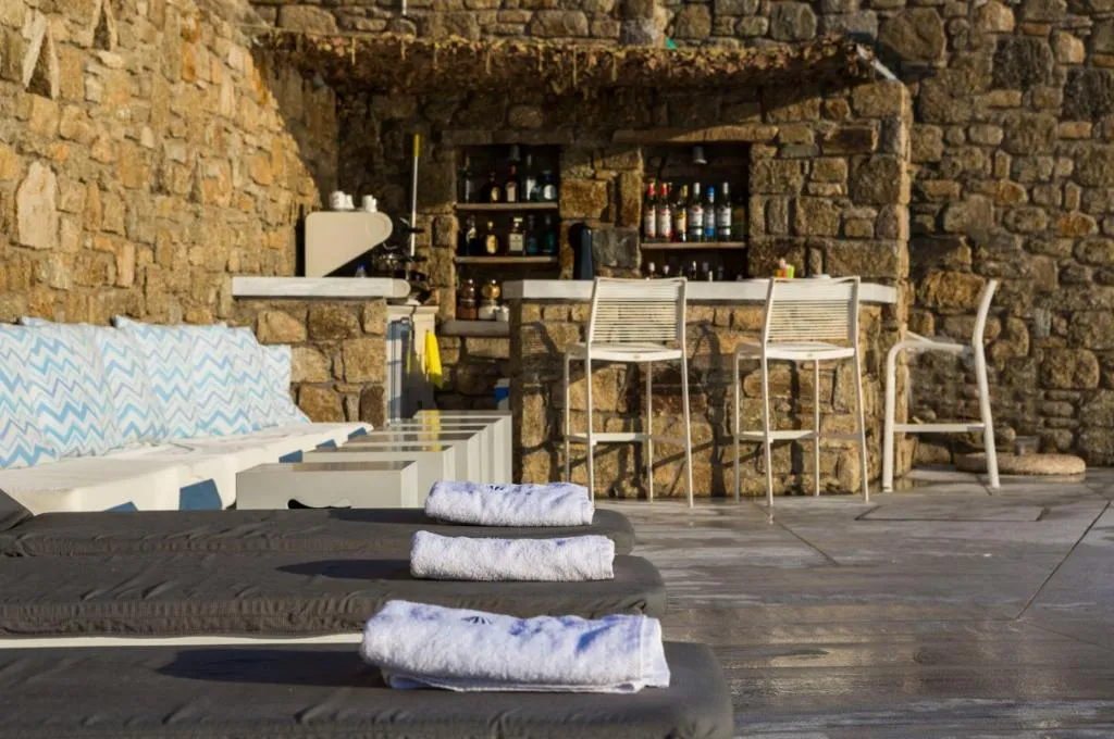 Bar, Mykonos Beach, Mykonos