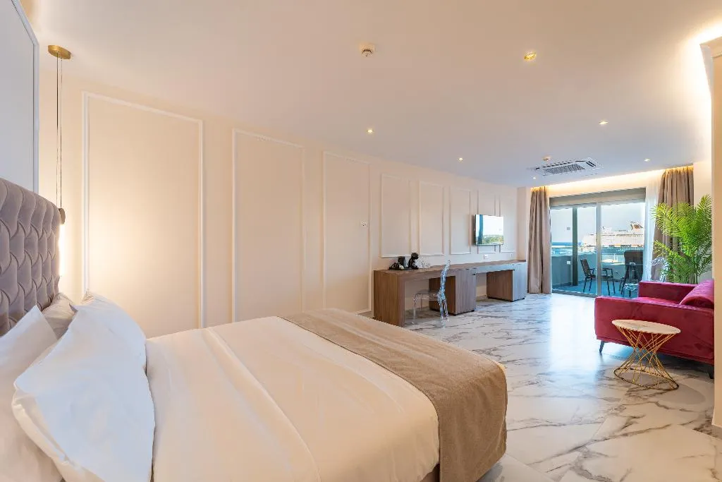 SUITE SEA VIEW WITH AIR CONDITIONING Room, Philia Center Suites, Rhodes