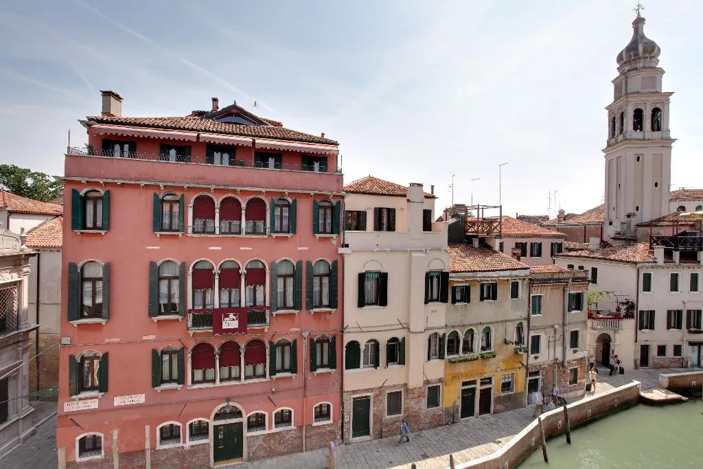 General view, Palazzo Schiavoni Residenza d'Epoca, Venice