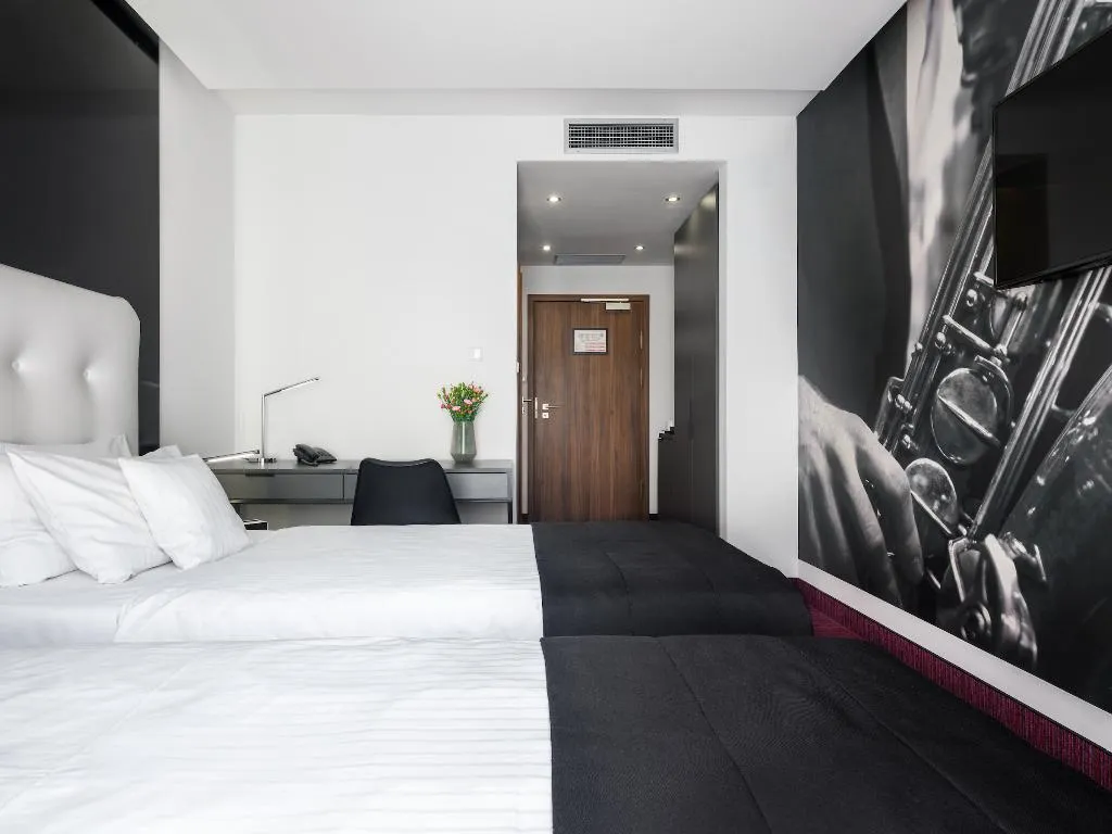 TWIN PREMIUM Room, Best Western Plus Krakow Old Town, Krakow