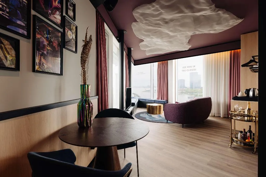 SUITE WITH BALCONY Room, DoubleTree by Hilton Amsterdam Centraal Station, Amsterdam