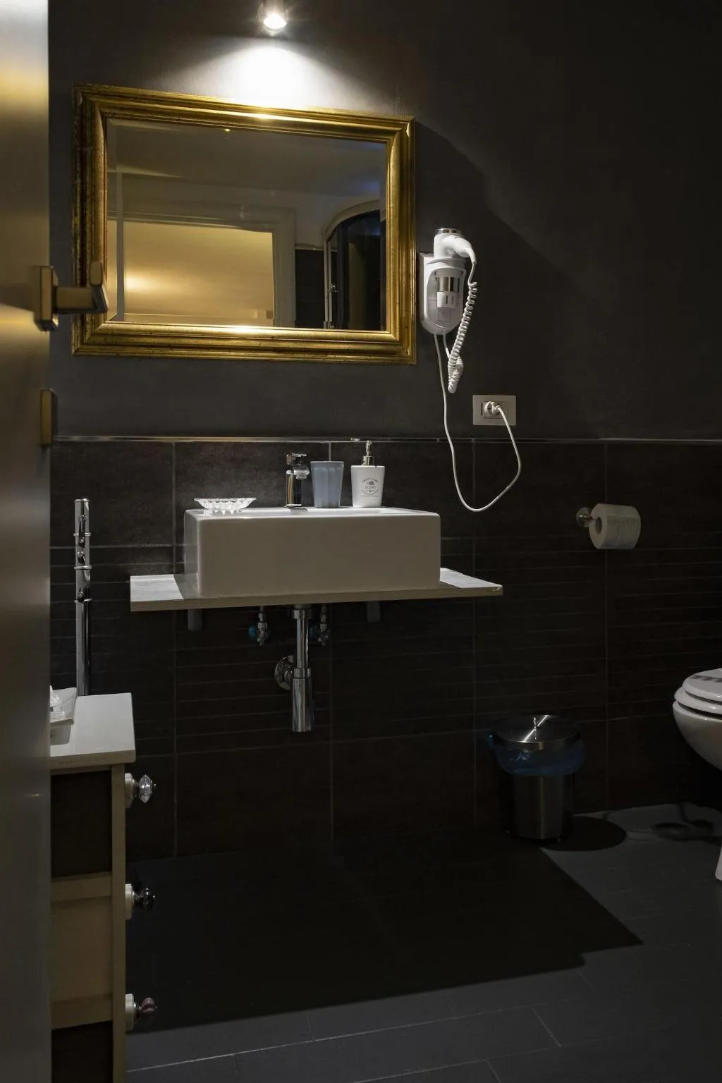 Room, Delsi Suites Pantheon, Rome