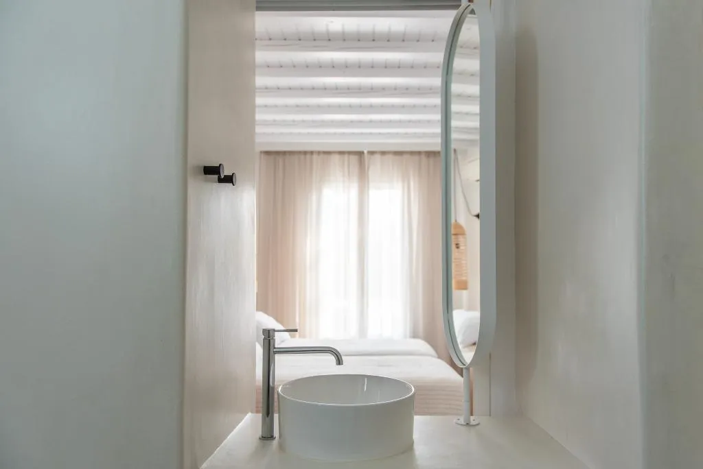 Room, Vienoula's Garden Hotel, Mykonos