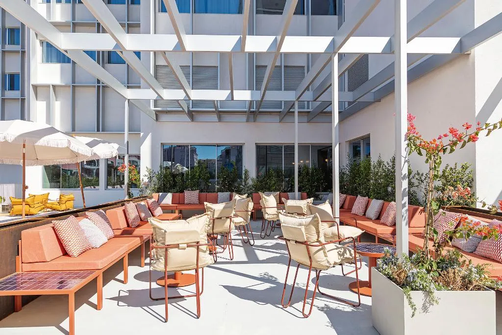 Terrace, Acta Moa 4*, Lisbon
