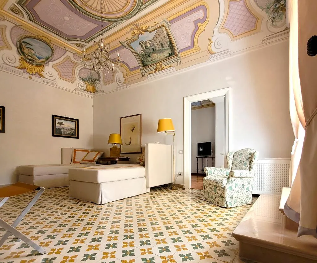 SUITE GARDEN VIEW Room, Grand Hotel Cocumella, Naples