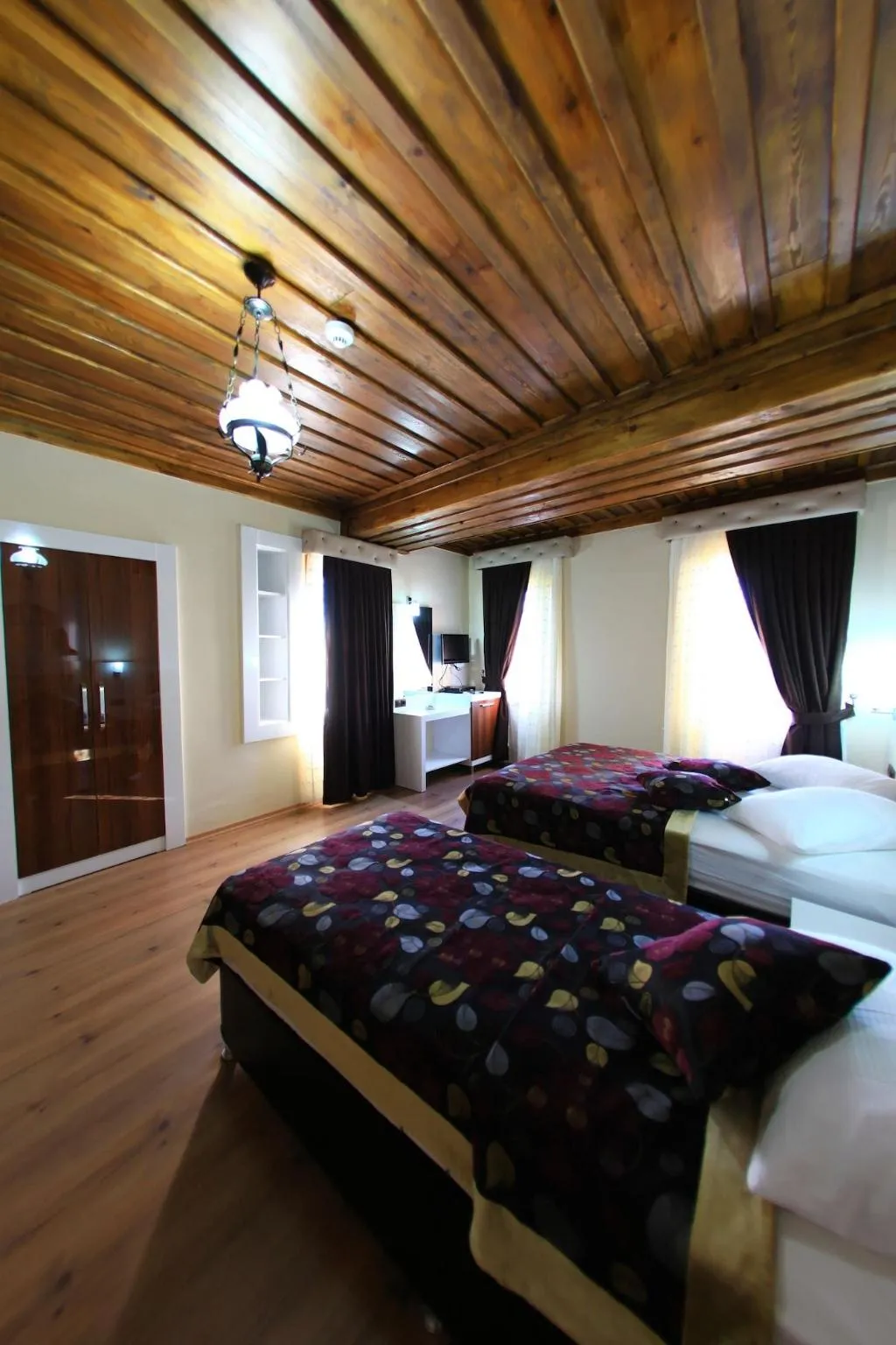 Room, Bacchus Pension, Antalya