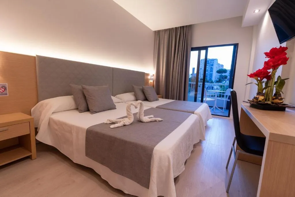 Double or Twin PREMIUM SUPERIOR Room, Golden, Costa Blanca