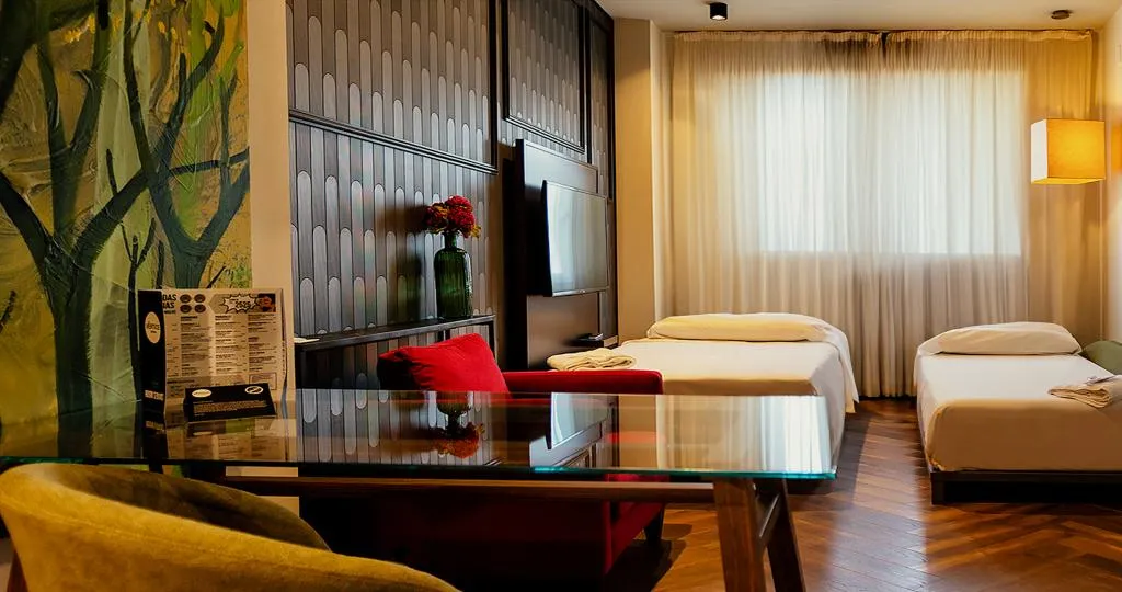 JUNIOR SUITE STANDARD Room, Hotel Vertice Sevilla Aljarafe, Seville