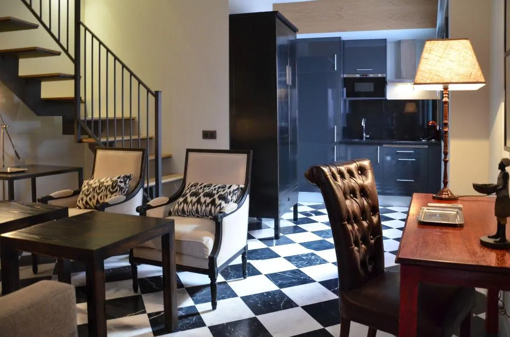 APARTMENT SUPERIOR Room, Aguilas5 SevillaSuites, Seville