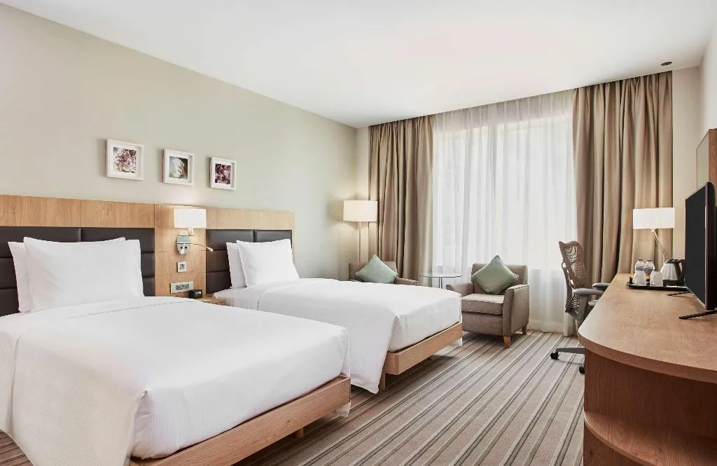 TWIN STANDARD Room, Hilton Garden Inn Hotel Mall Avenue, Dubai