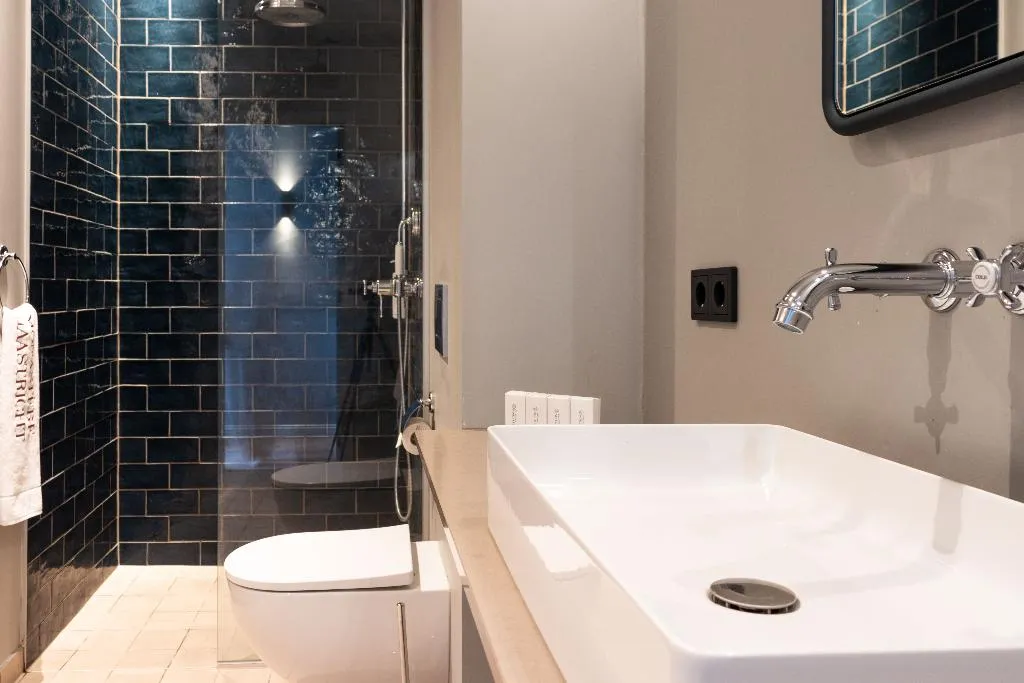Double or Twin EXECUTIVE Room, Hotel Monastere Maastricht, Amsterdam