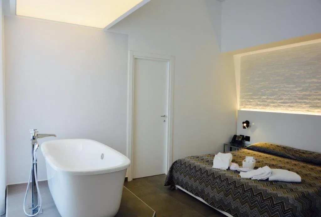 FAMILY ROOM TWO DOUBLE BEDS Room, Relais Piazza del Plebiscito, Naples