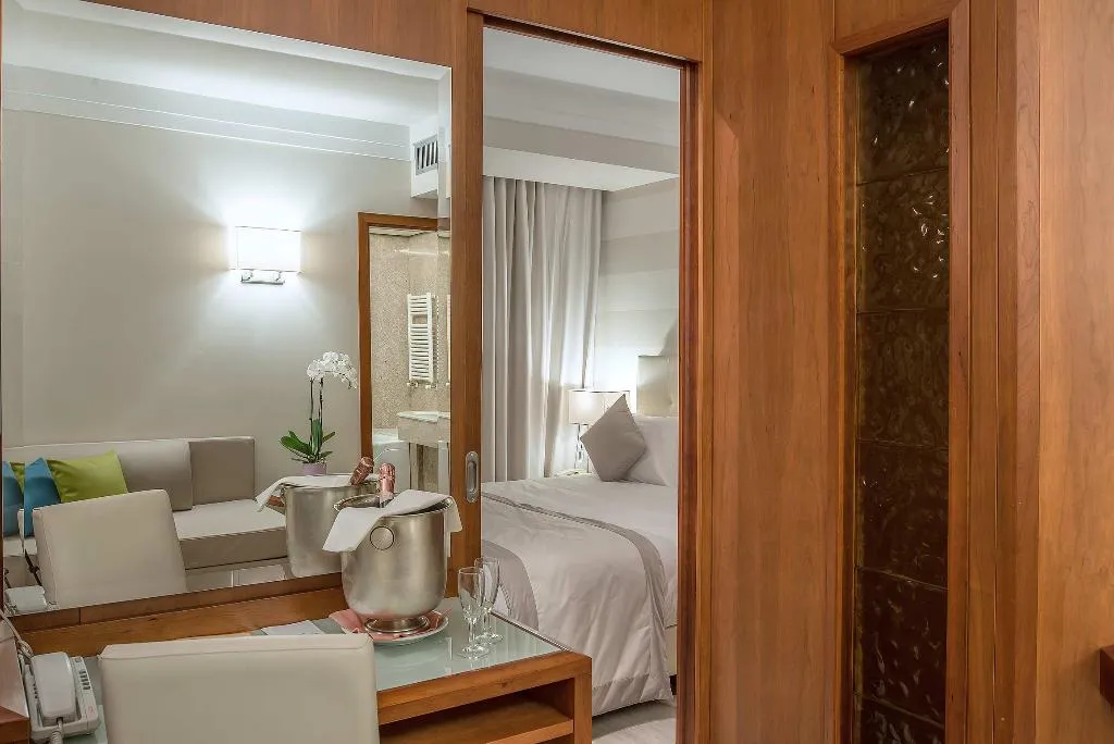 SUITE CAPACITY 4 Room, La Giocca Hotel, Rome