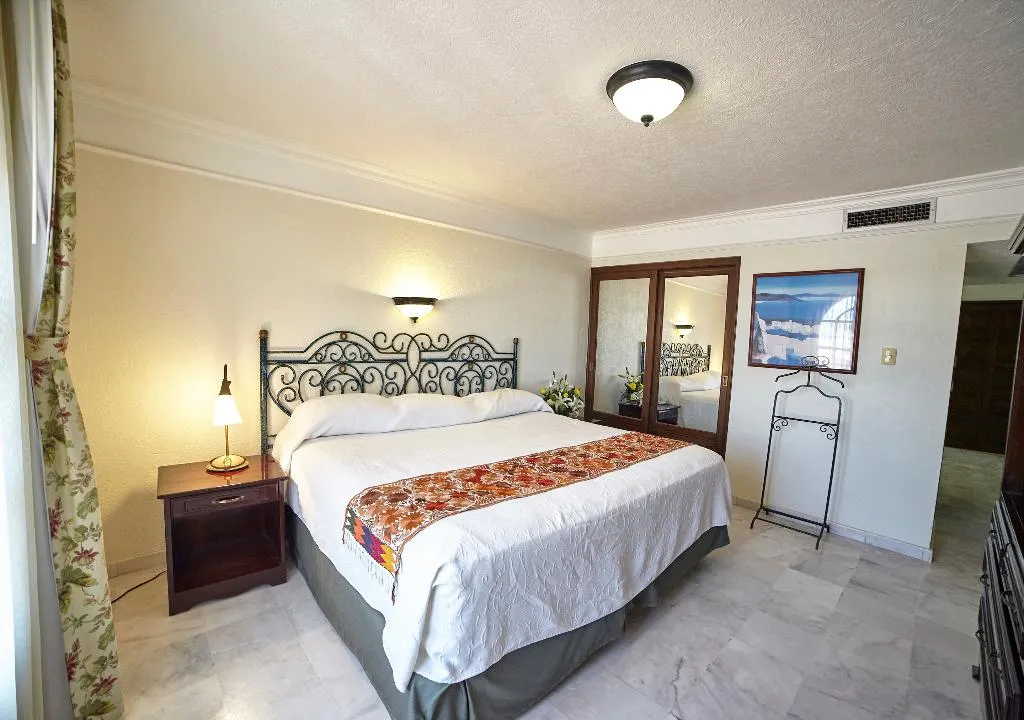 SUITE STANDARD Room, Hotel Francis Drake, Cancun Area