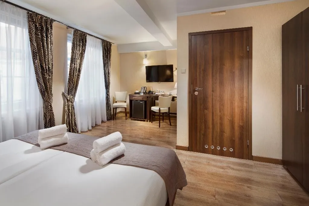 Double or Twin STANDARD Room, Hotel Bonum, Gdansk
