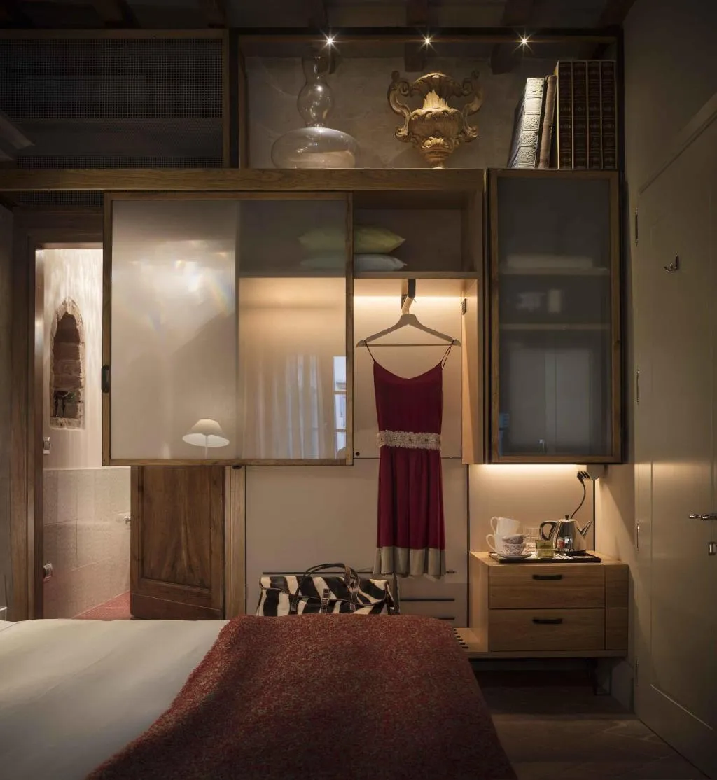 Room, Ottantotto Firenze, Florence