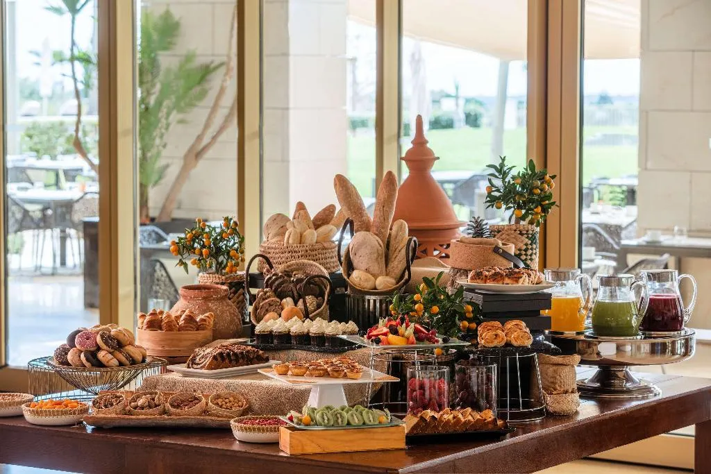 Restaurant, Victoria Golf Resort and Spa Managed by Accor, Algarve