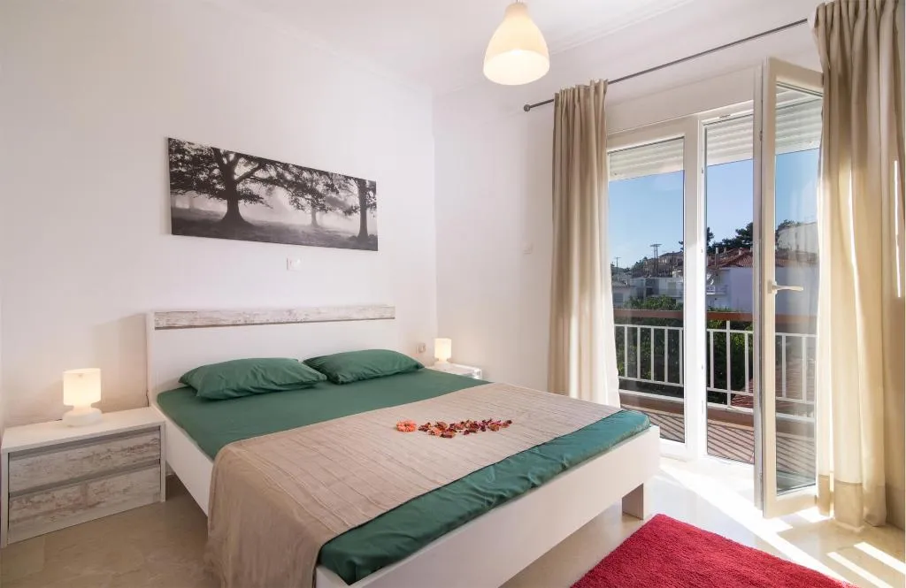 APARTMENT CAPACITY 3 Room, Michalis Apartments, Thessaloniki