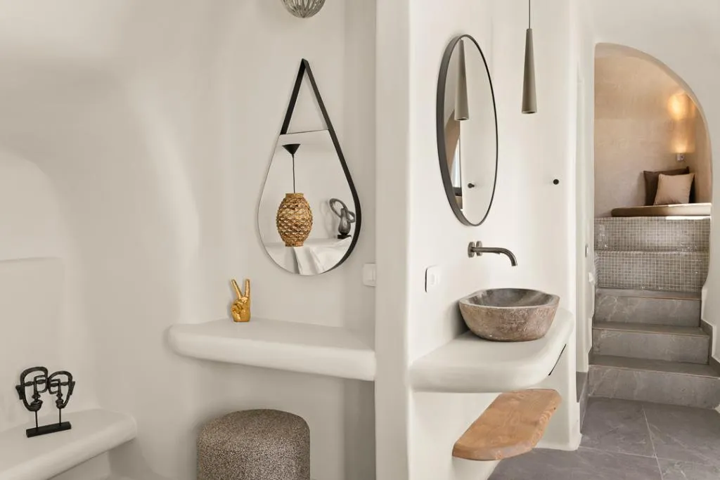 JUNIOR SUITE WITH JACUZZI Room, Aeon Suites by Mr and Mrs White, Santorini