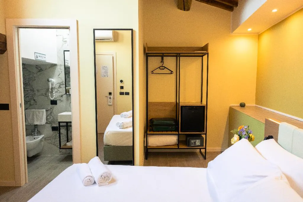 DOUBLE CLASSIC Room, JR Hotels Hermes Firenze, Florence