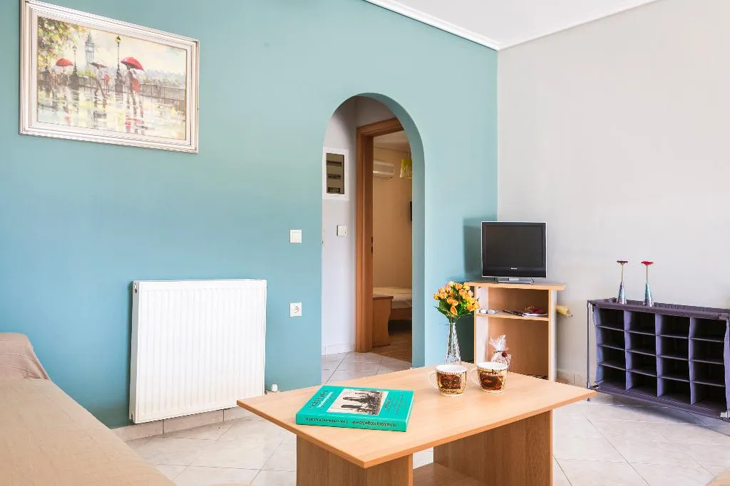 APARTMENT CAPACITY 4 Room, Evi's Garden, Kefallinia