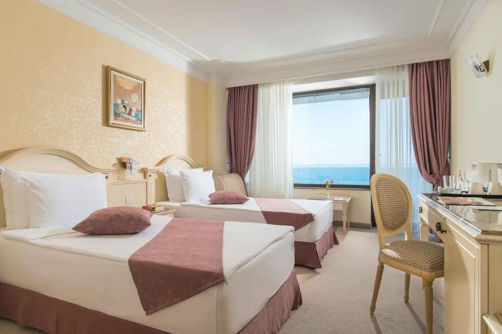 Room, Palace Hotel-All Inclusive in Sunny Day Resort, Varna