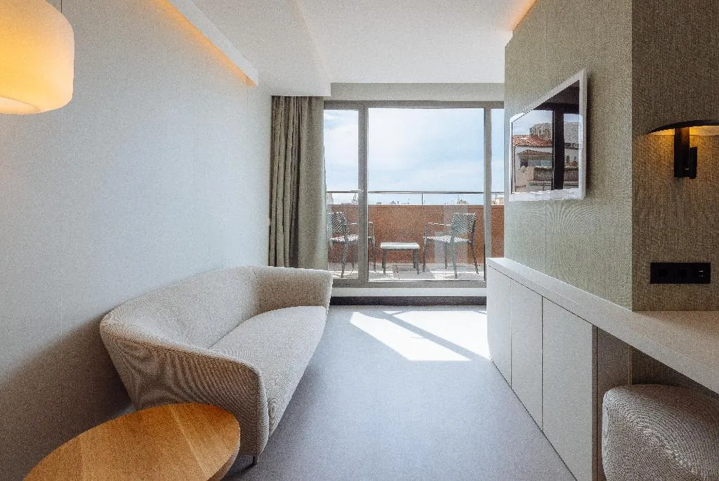 JUNIOR SUITE STANDARD Room, Hotel Arconte, Barcelona