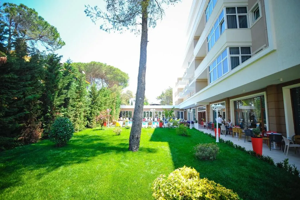 Terrace, Sandy Beach Resort, Durres