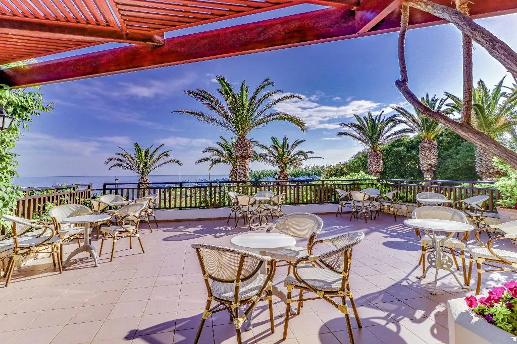 Bar, Creta Royal, Crete