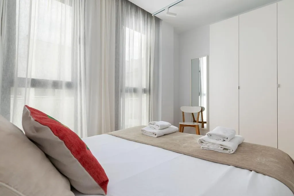 APARTMENT DUPLEX Room, Holiday Rentals Tempa Museo, Seville