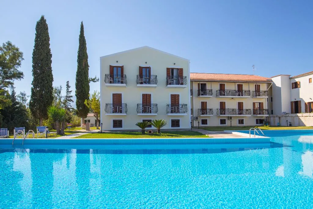 Pool, Sami Beach, Kefallinia