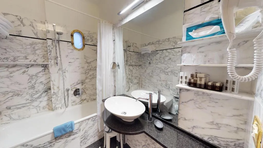 SUITE STANDARD Room, Hotel Metropole, Cagliari
